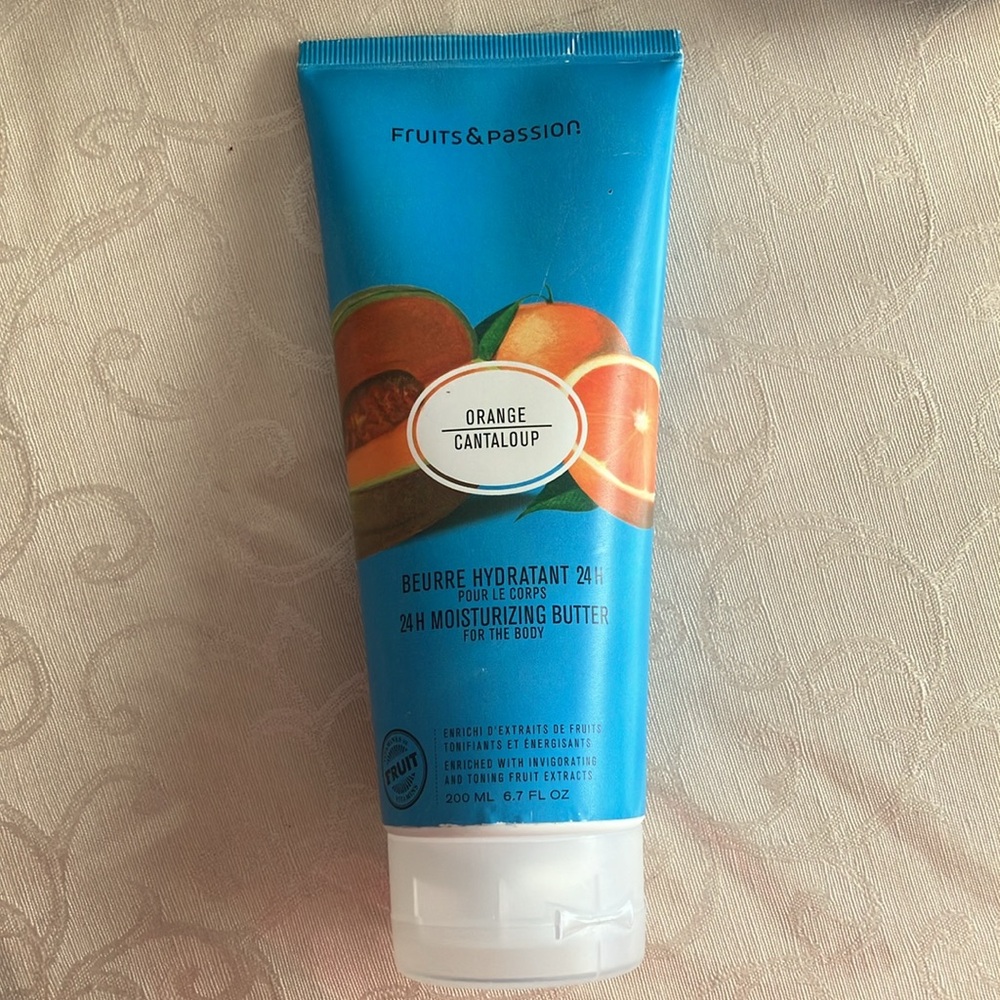 Fruits & Passion Orange Cantaloupe 24H moisturizing body butter